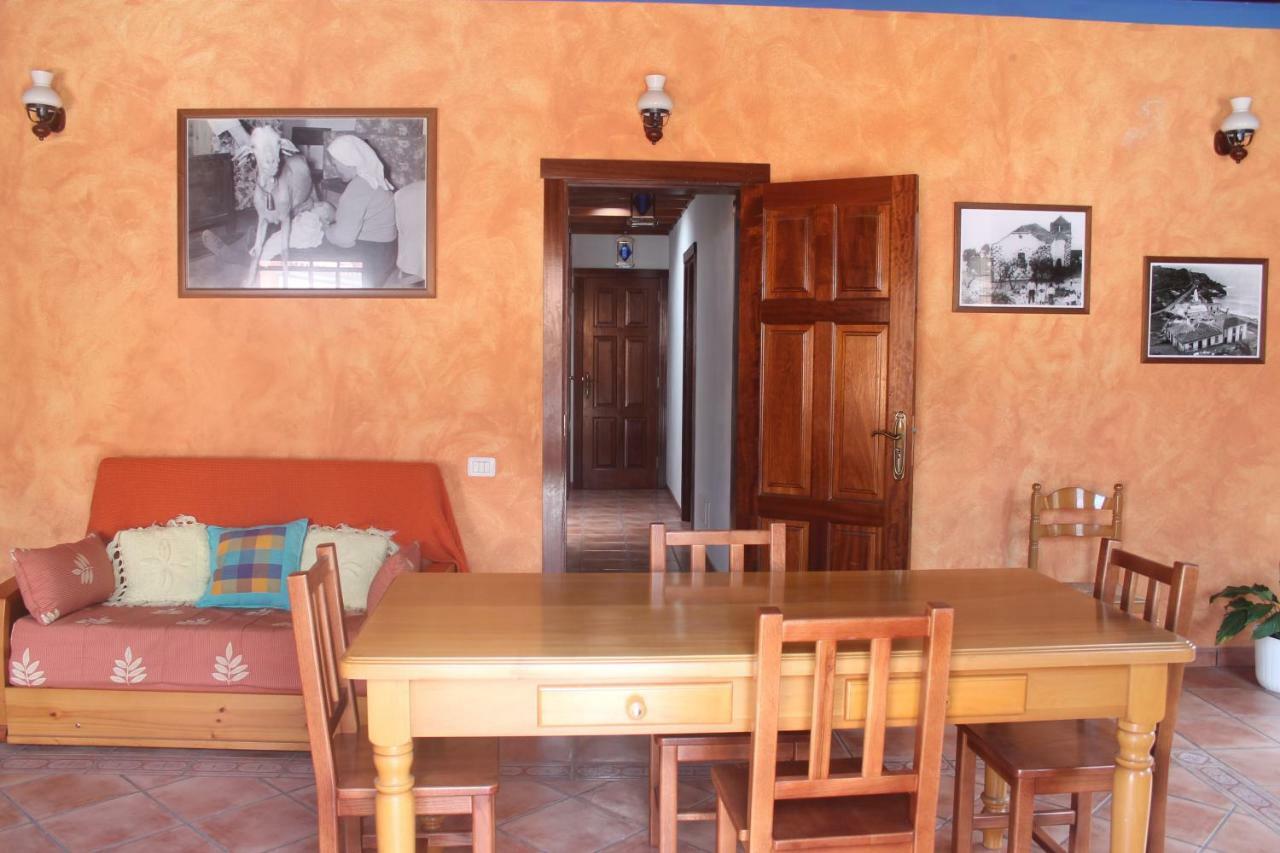 La Casa Del Abuelo Villa Los Sauces Exterior photo